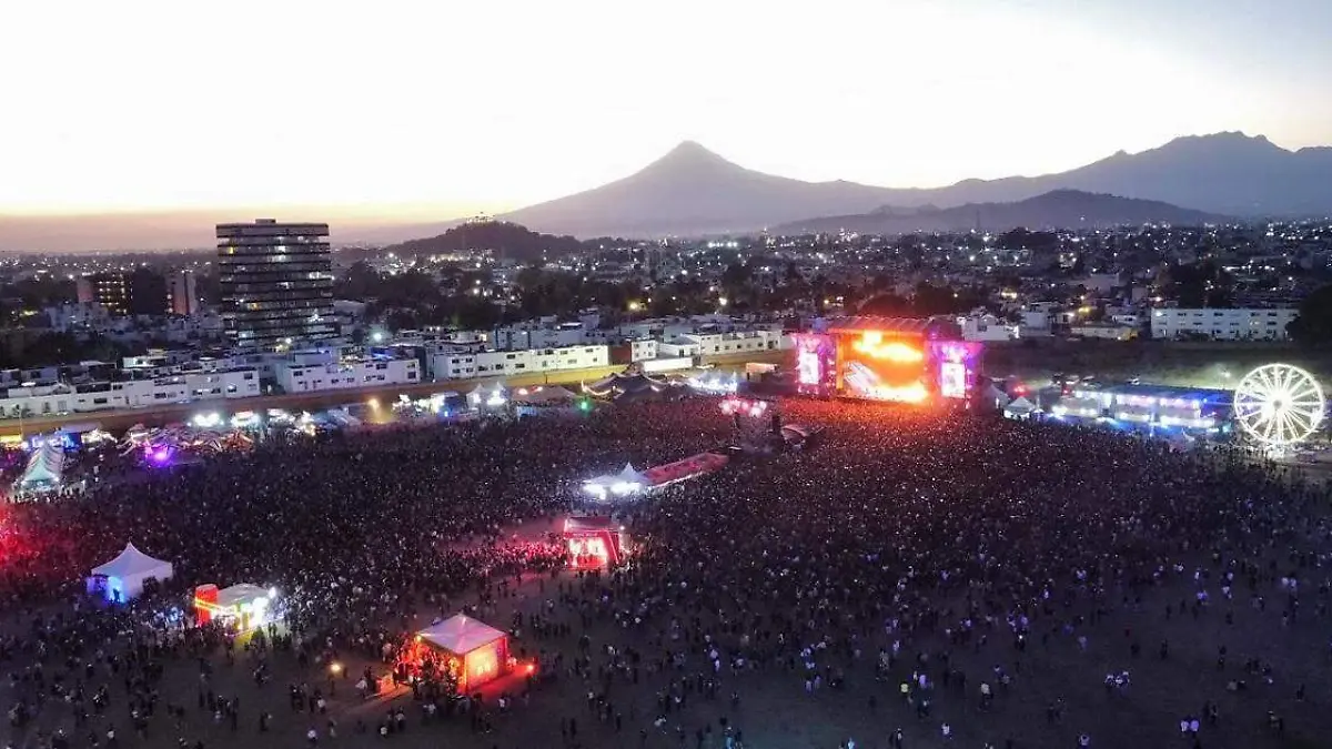 Quejas ciudadanas también resonaron en el Foro Cholula durante el Tecate Comuna